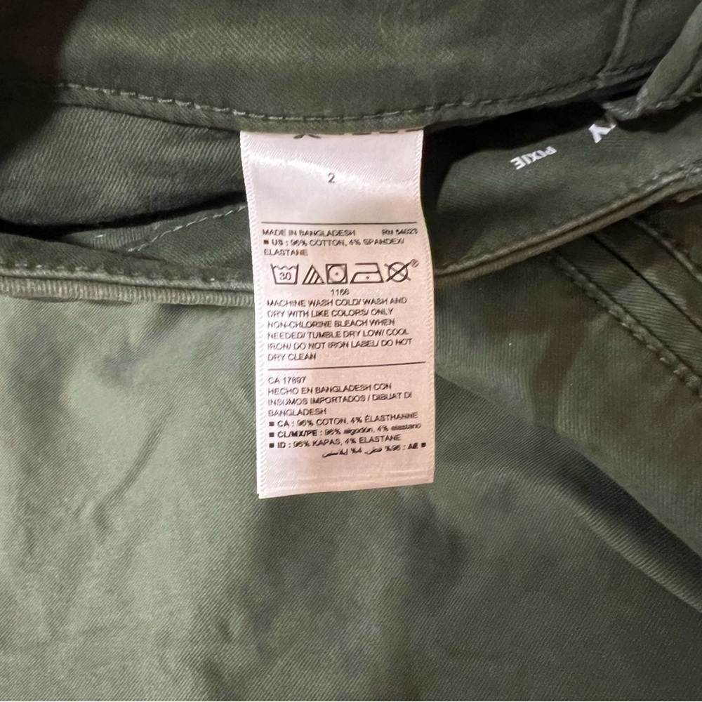 Old Navy Pixie Pants - image 6